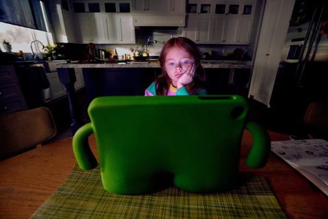 Celebrate Screen Free Week with Better Sleep! -Tonie Geschaft connection screen time zoned